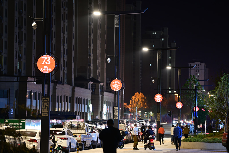 智慧燈杆,智慧路燈（dēng）