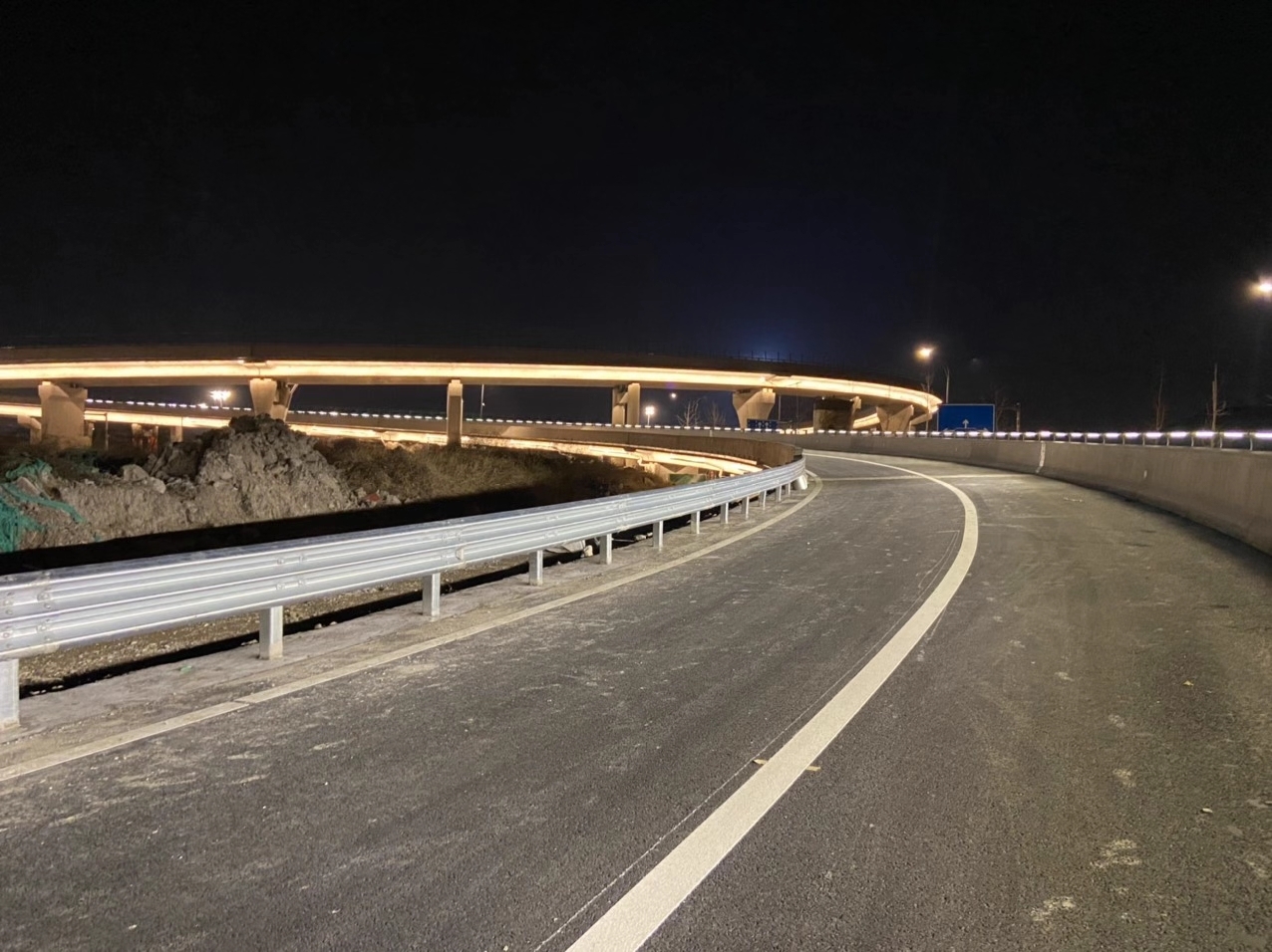 路燈照明,道路（lù）照明