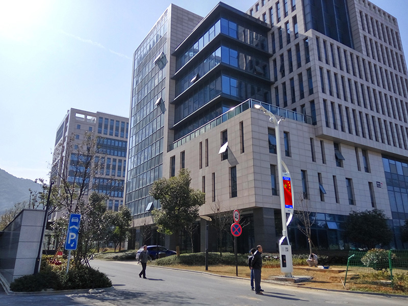 智慧燈杆（gǎn）,滿足市民多元化（huà）需求的利器