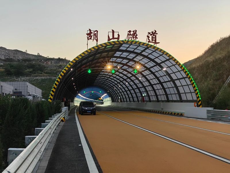 161公（gōng）裏,上海www.91LED科技,全麵助力,全（quán）國零碳,智慧高速
