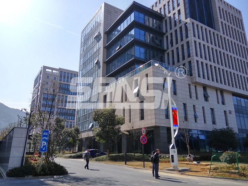 智慧燈杆,提升城（chéng）市形象,品質,必要工具
